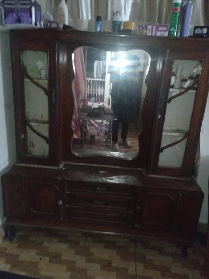 Dressing table 2