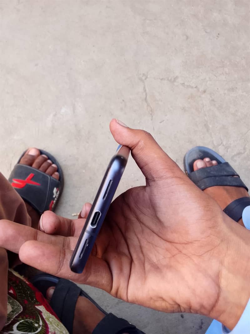Google Pixel 8 3