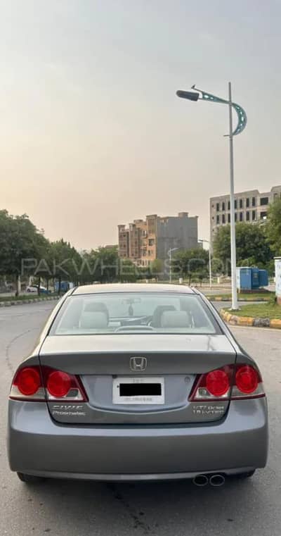 Honda Civic Oriel 2011