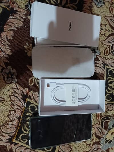 Samsung Galaxy A17  — 8GB/256GB | Like New 