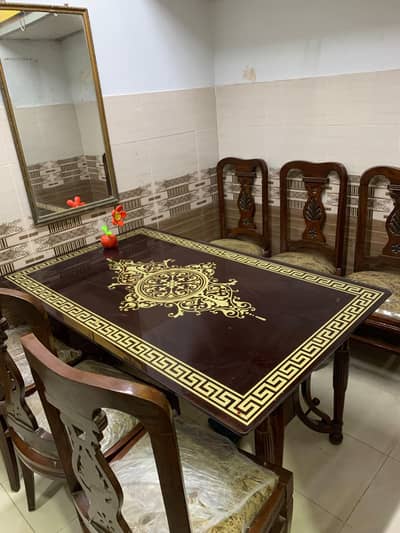Dining Table for 6 persons