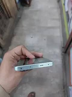 Xiaomi Redmi Note 13 Pro Plus