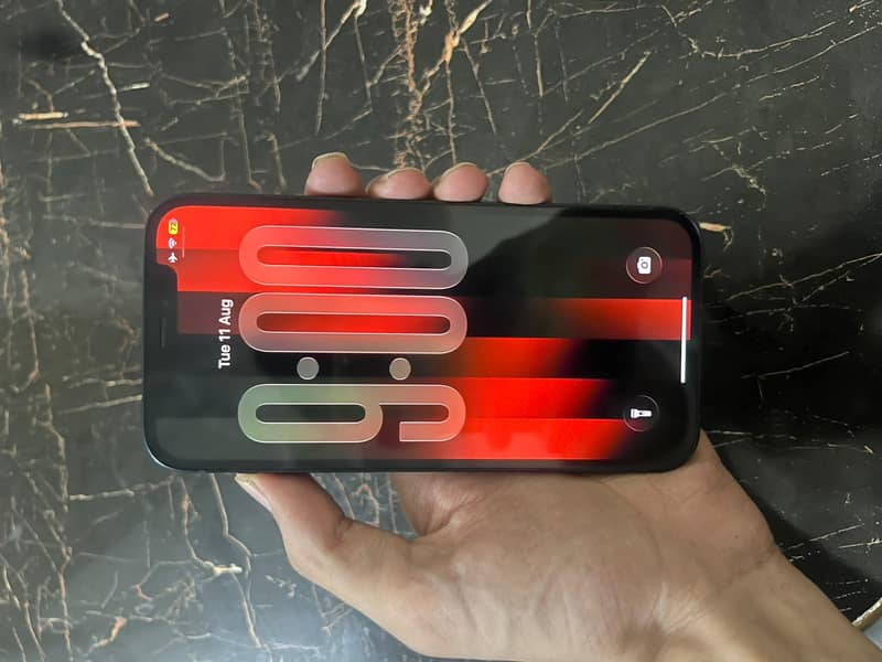 Apple iPhone 12 0