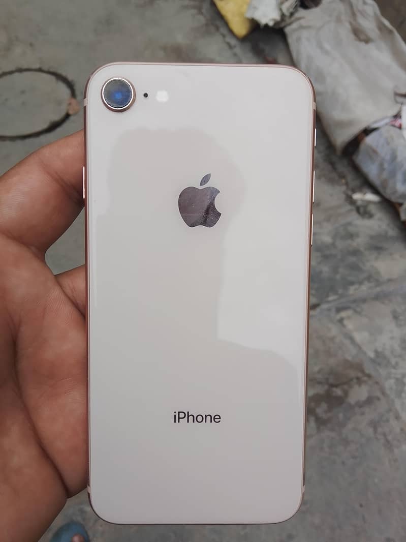 Apple iPhone 8 2