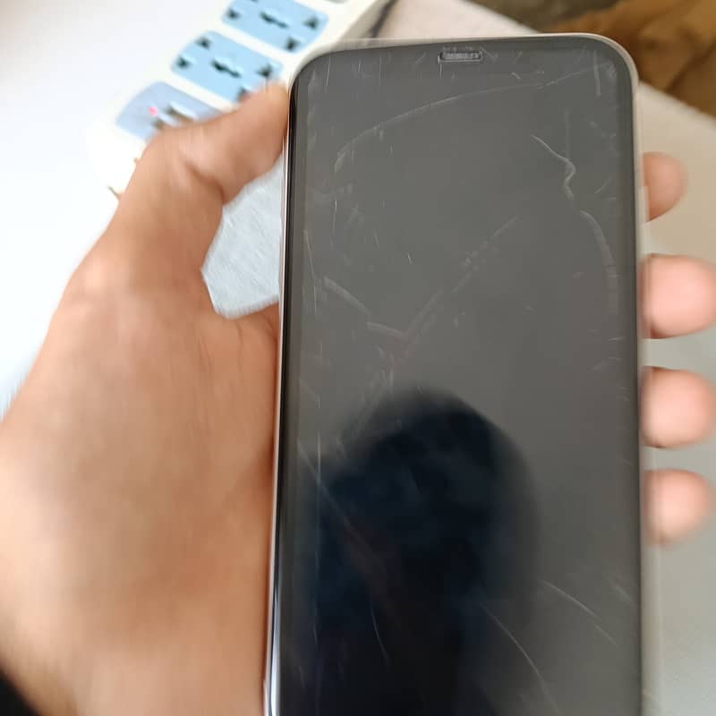 Iphone 11 5