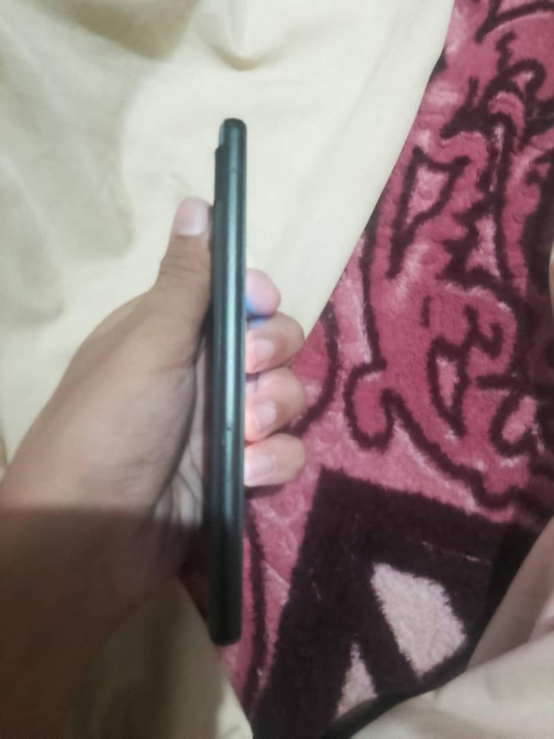 Google Pixel 6a 4