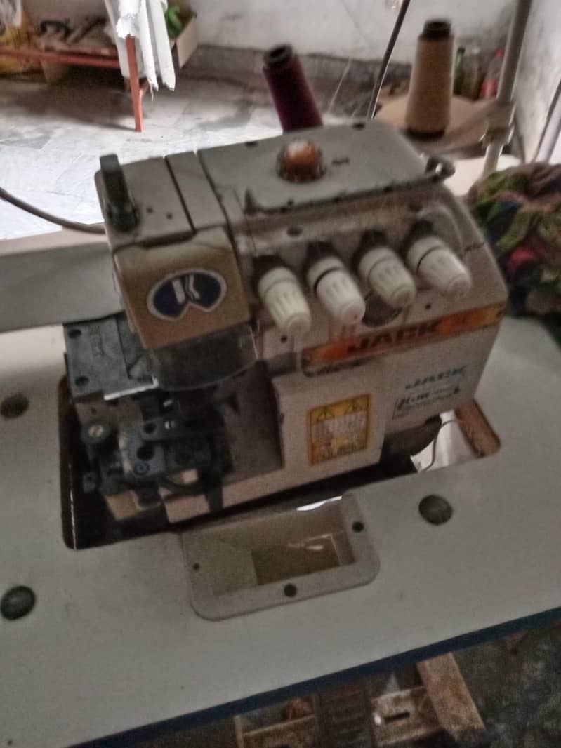 overlock machine 2