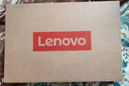 Laptop Lenovo IdeaPad Slim 3 15IRU8