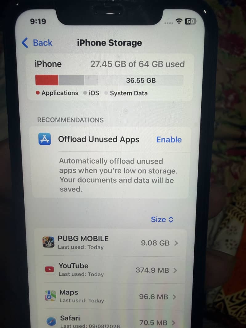 Apple iPhone X 4