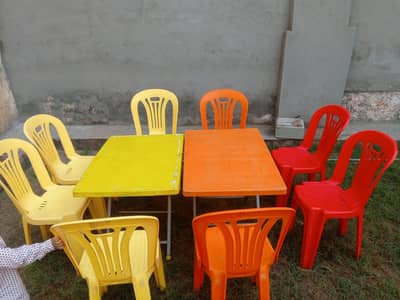 table and chairs