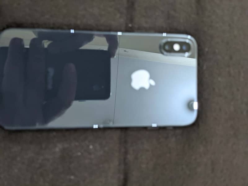 Apple iPhone X 0