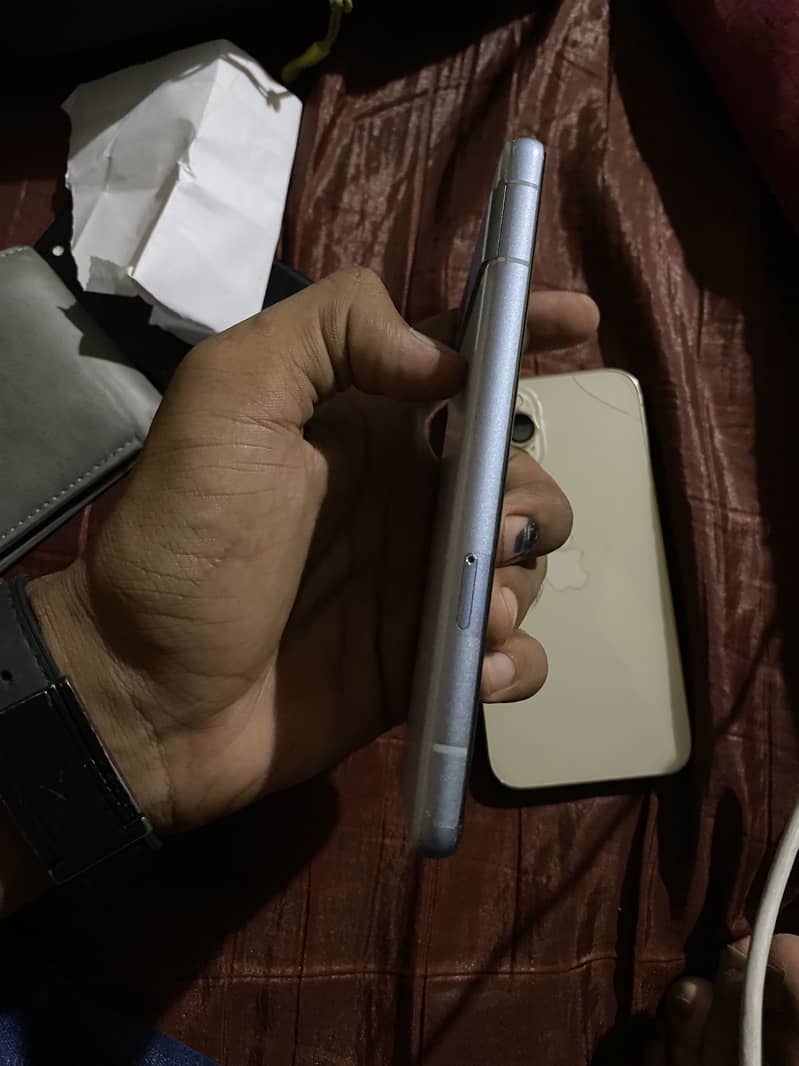 Google Pixel 7a 2