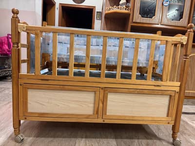 Baby Cot / Baby Bed / wooden baby cot / Solid wooden baby bed / baby