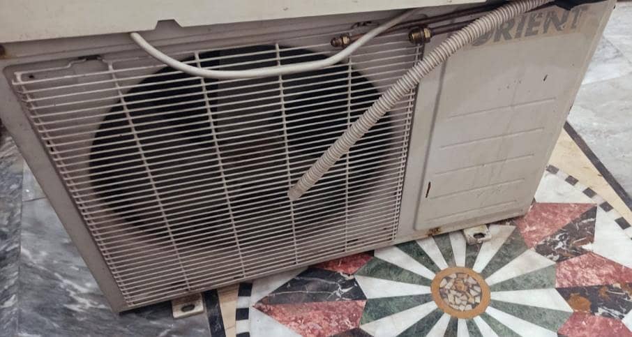 orient 1.5 ton split AC 3