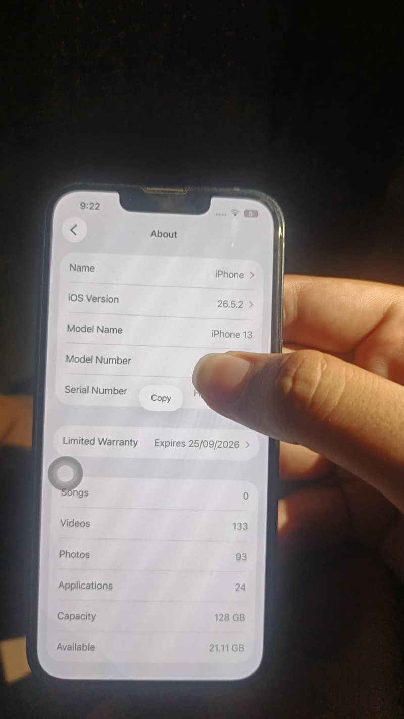 Apple iPhone 13 8