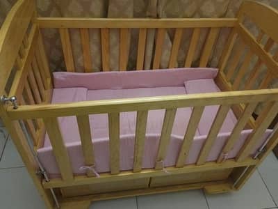 Wooden Baby Cot / Crib with Storage Drawers & Bedding