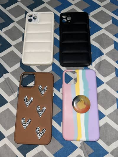 Iphone 11 pro max - 4 cases