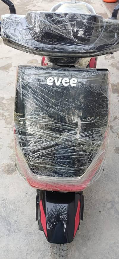 Evee S1 por scooty model 2025 urgent for sale