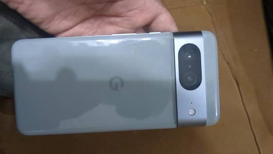 Google Pixel 8