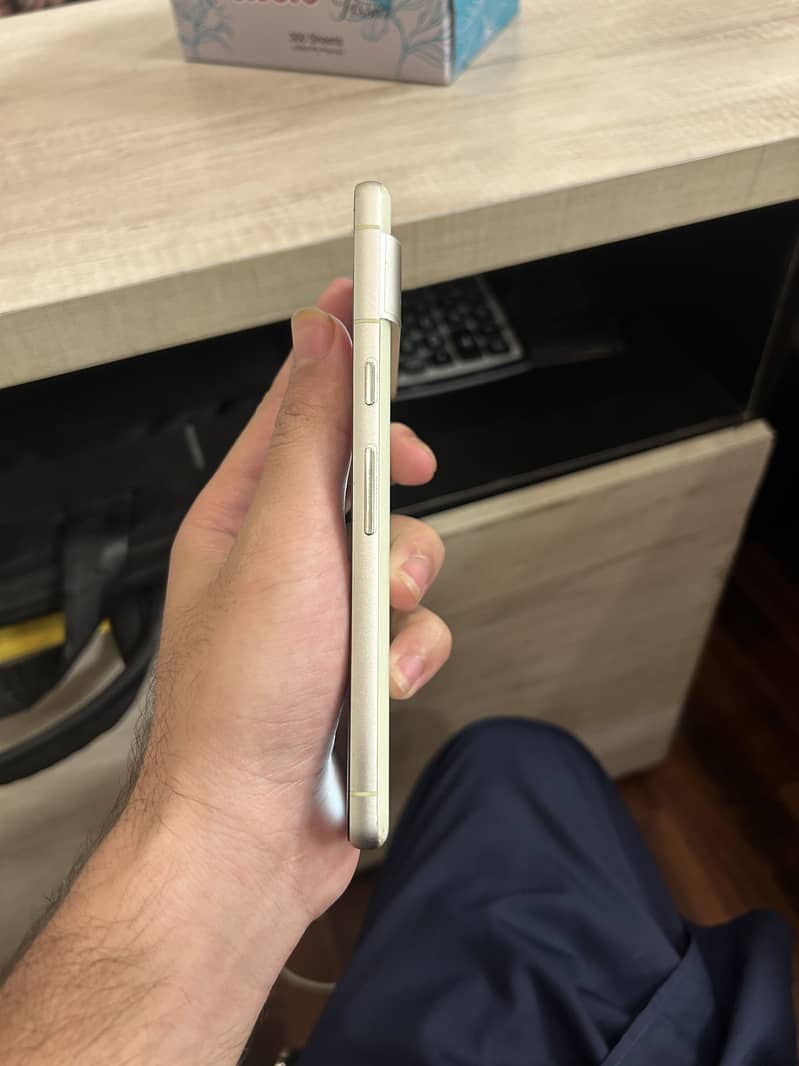 Google Pixel 7 5