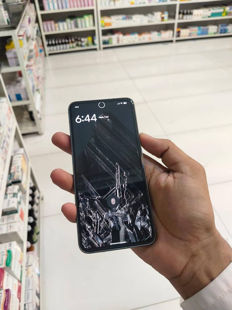 Google Pixel 8 1