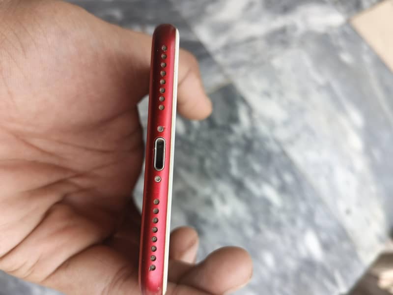 Apple iPhone 7 Plus 2