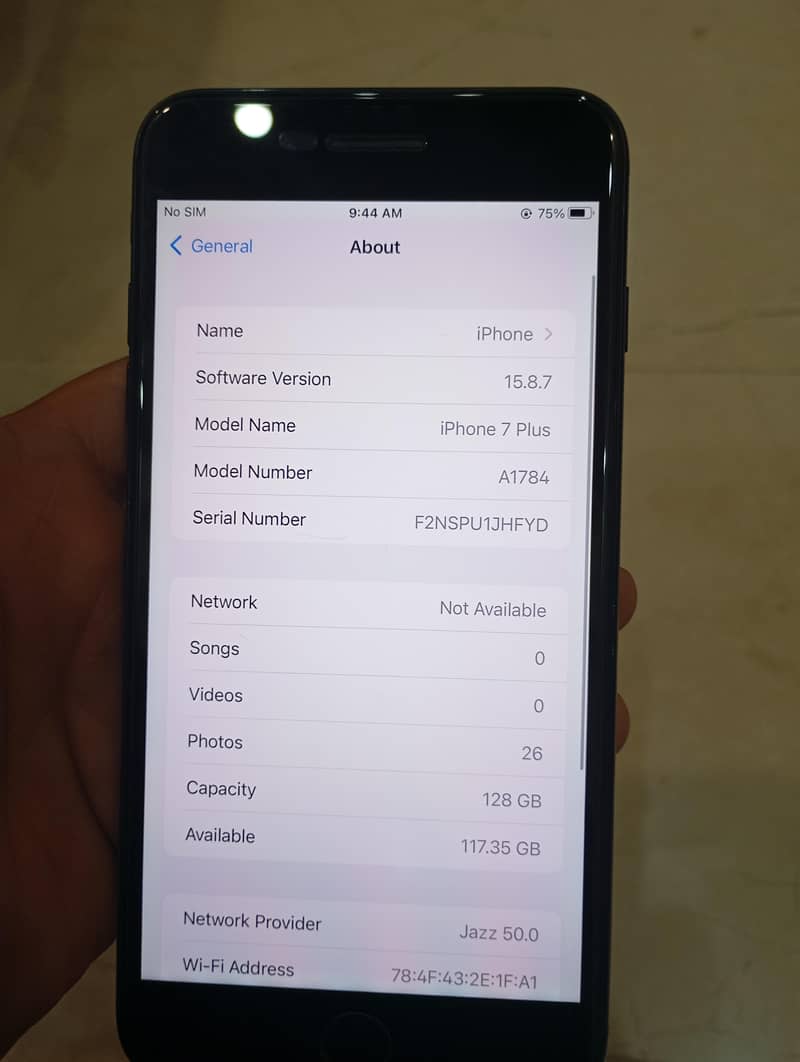 Apple iPhone 7 Plus 9