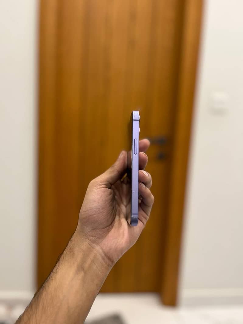 Apple iPhone 12 mini 2