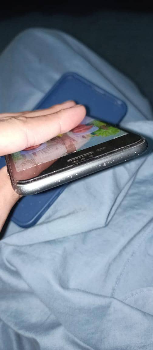 Apple iPhone 8 Plus 2