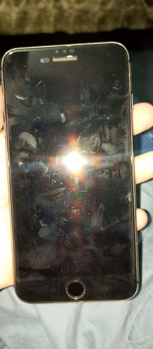 Apple iPhone 8 Plus 8