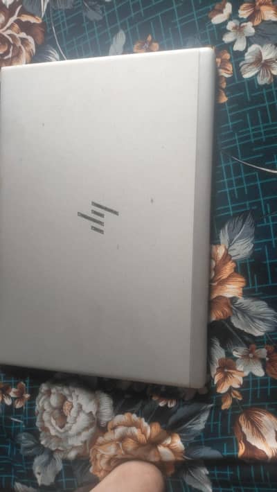 HP I5 8TH GENERATION