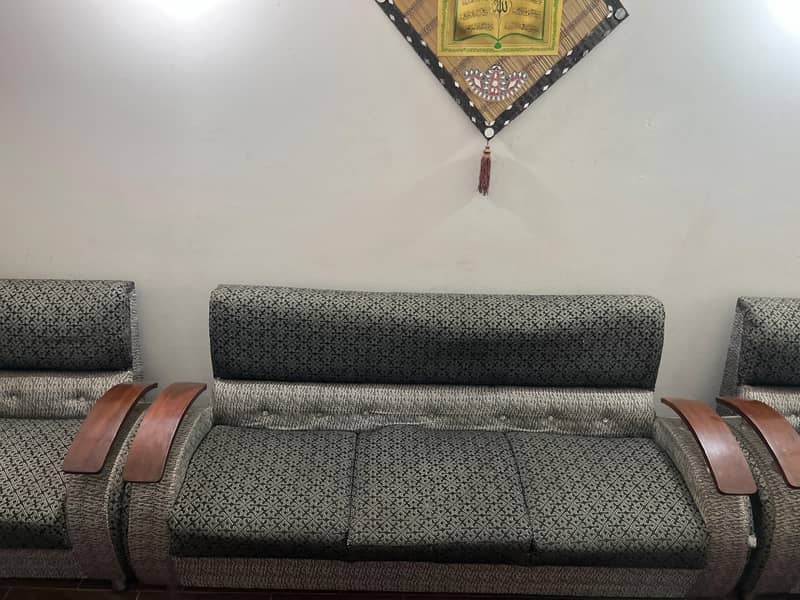 7 seater sofa set 0