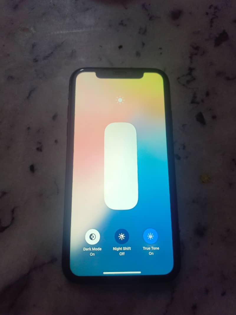 Apple iPhone 11 3
