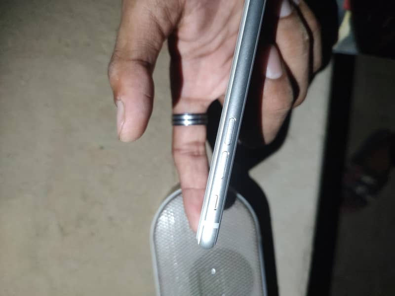 Apple iPhone 8 2