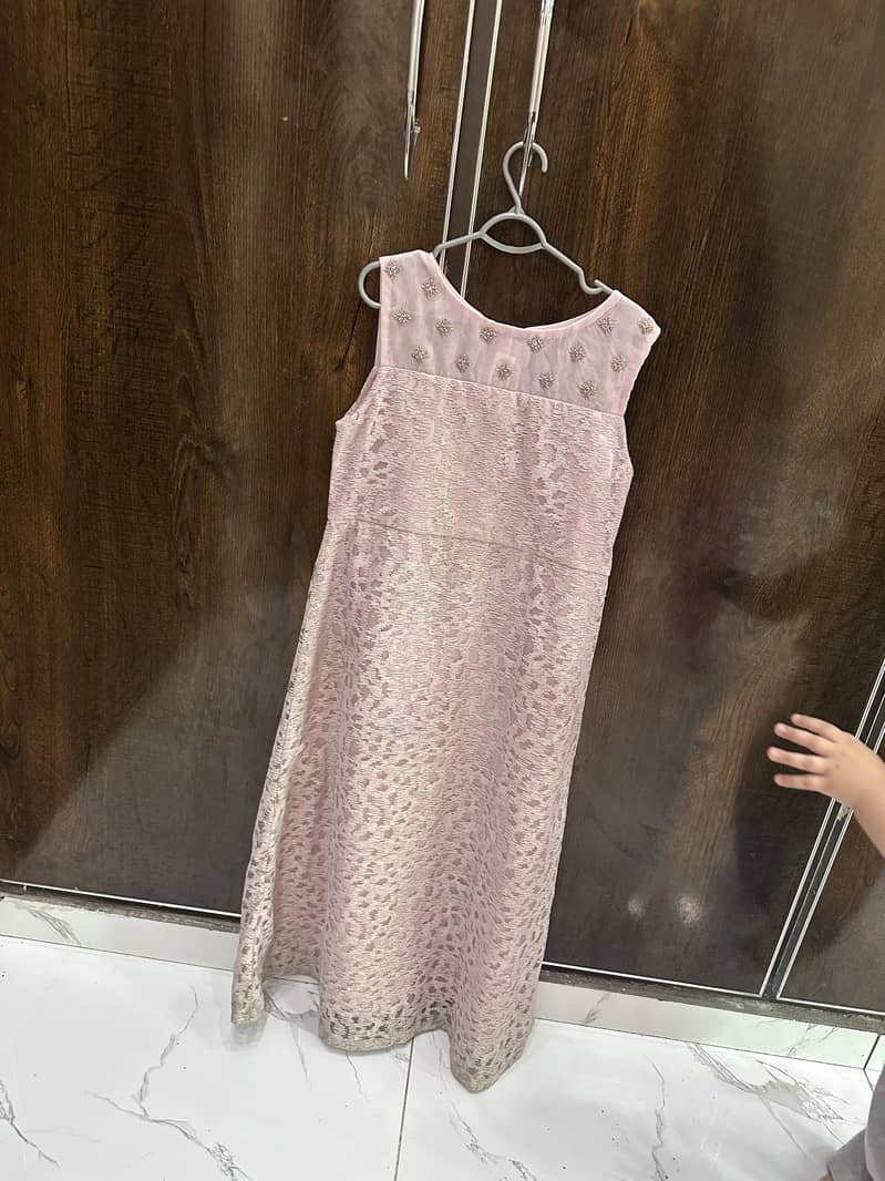 Frock 0