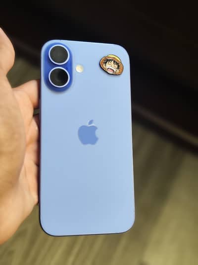 Apple iPhone 16