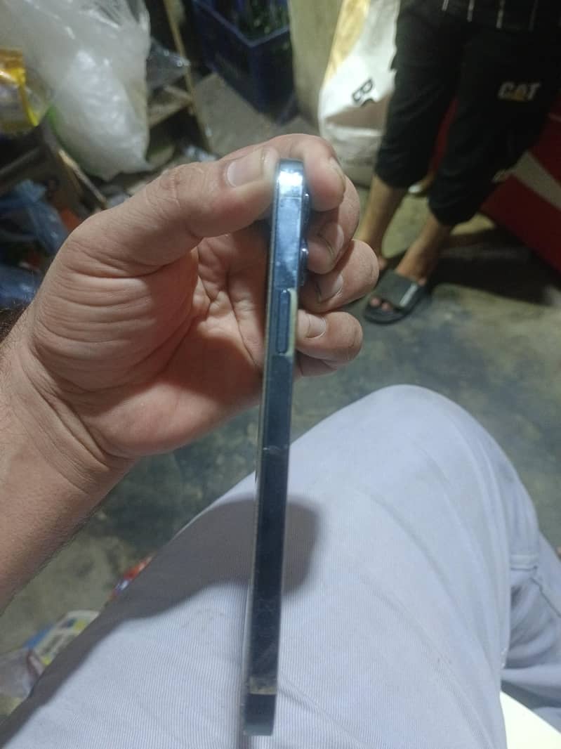 Apple iPhone 12 Pro Max 1