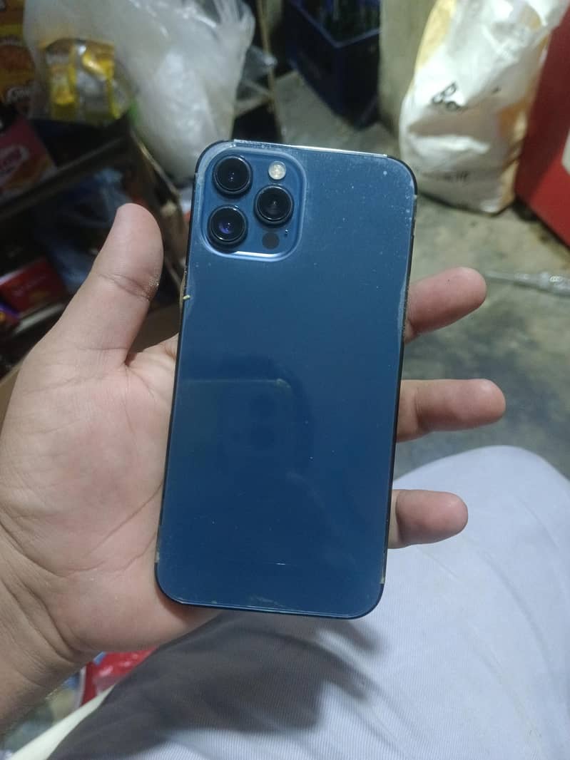 Apple iPhone 12 Pro Max 3