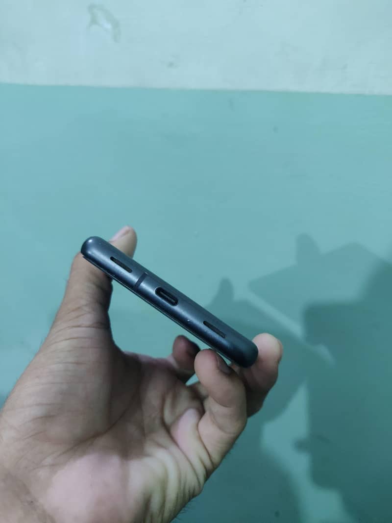 Google Pixel 7a 1