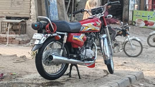 Honda CG 125 24/25 Model