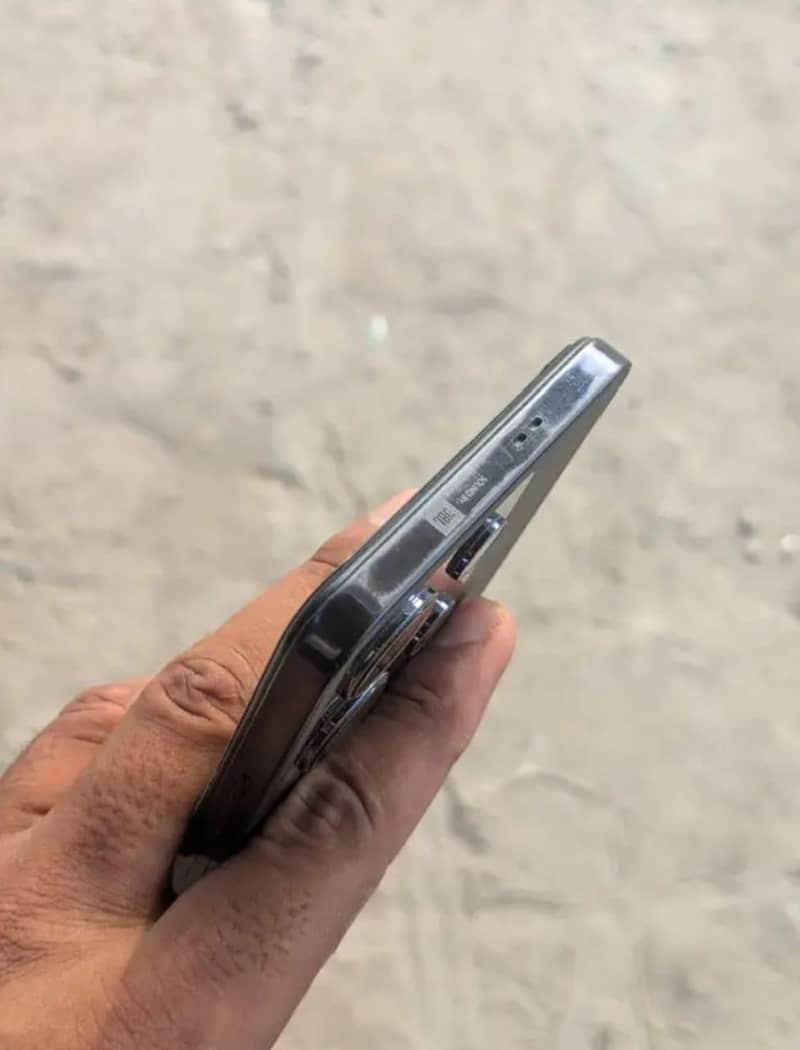 Infinix Note 30 5