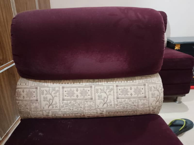 4 PC 1 seater sofas 2