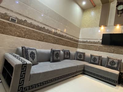 Sofa set
