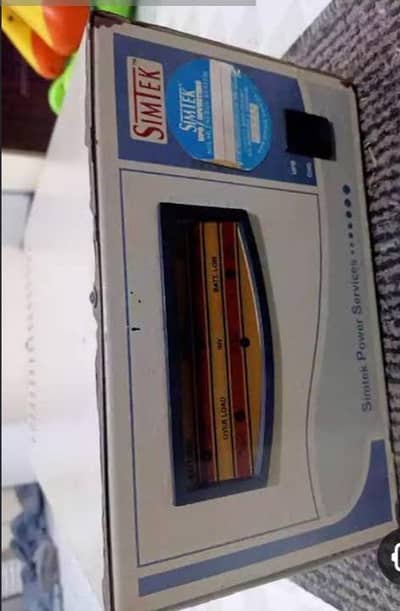 1250 VA Simtek ups