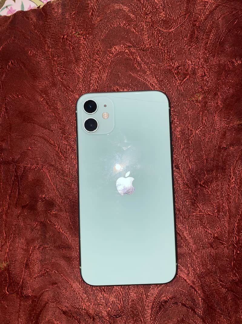 Apple iPhone 11 3