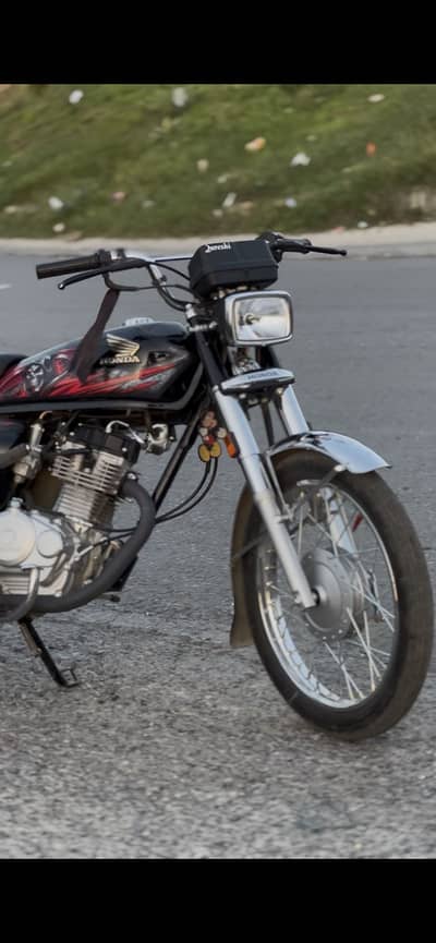 Honda 125 10/10 condition