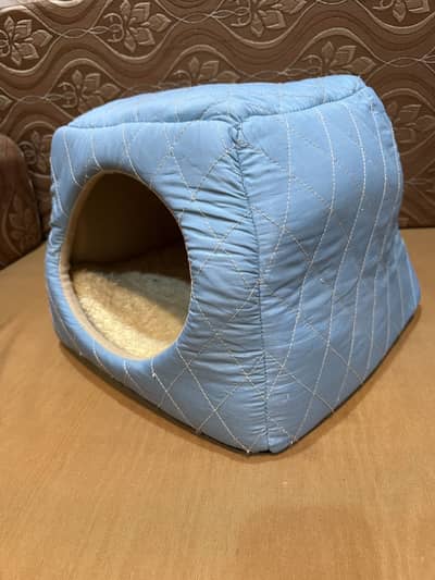 Cat house/ dog house