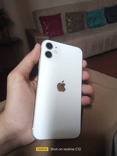Apple iPhone 11