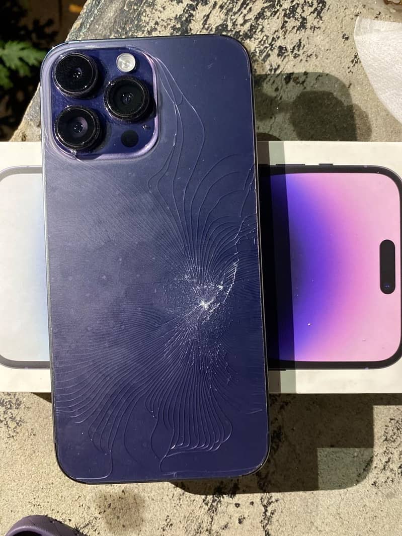 Iphone 14pro max 0