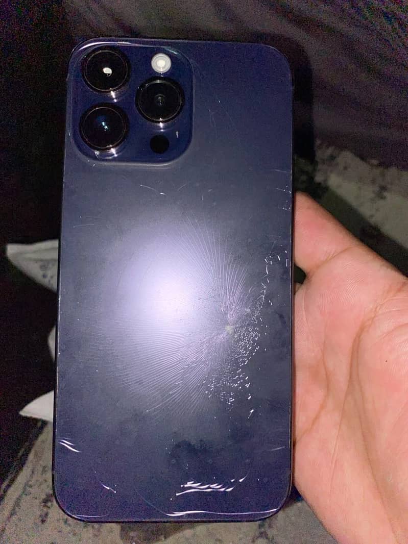 Iphone 14pro max 1